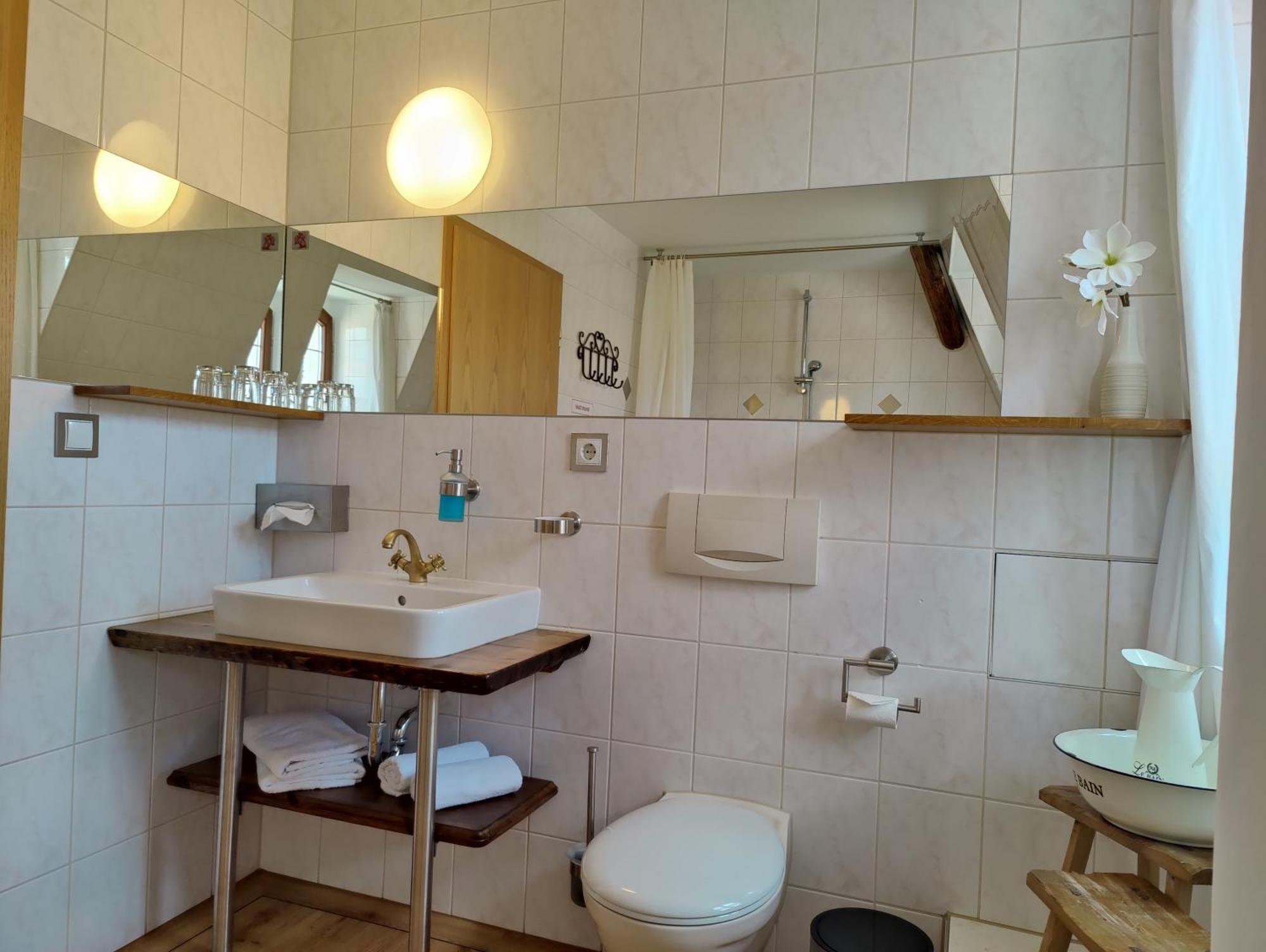 Hotel Zum Kloetzelmoench Gorlitz Bagian luar foto